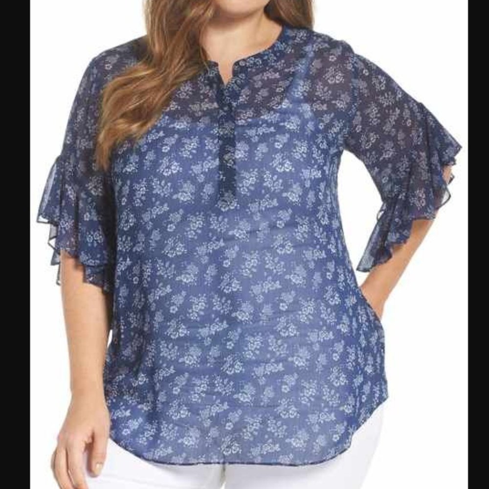 Vince Camuto Navy Blue Floral Ruffle Sleeve Blouse